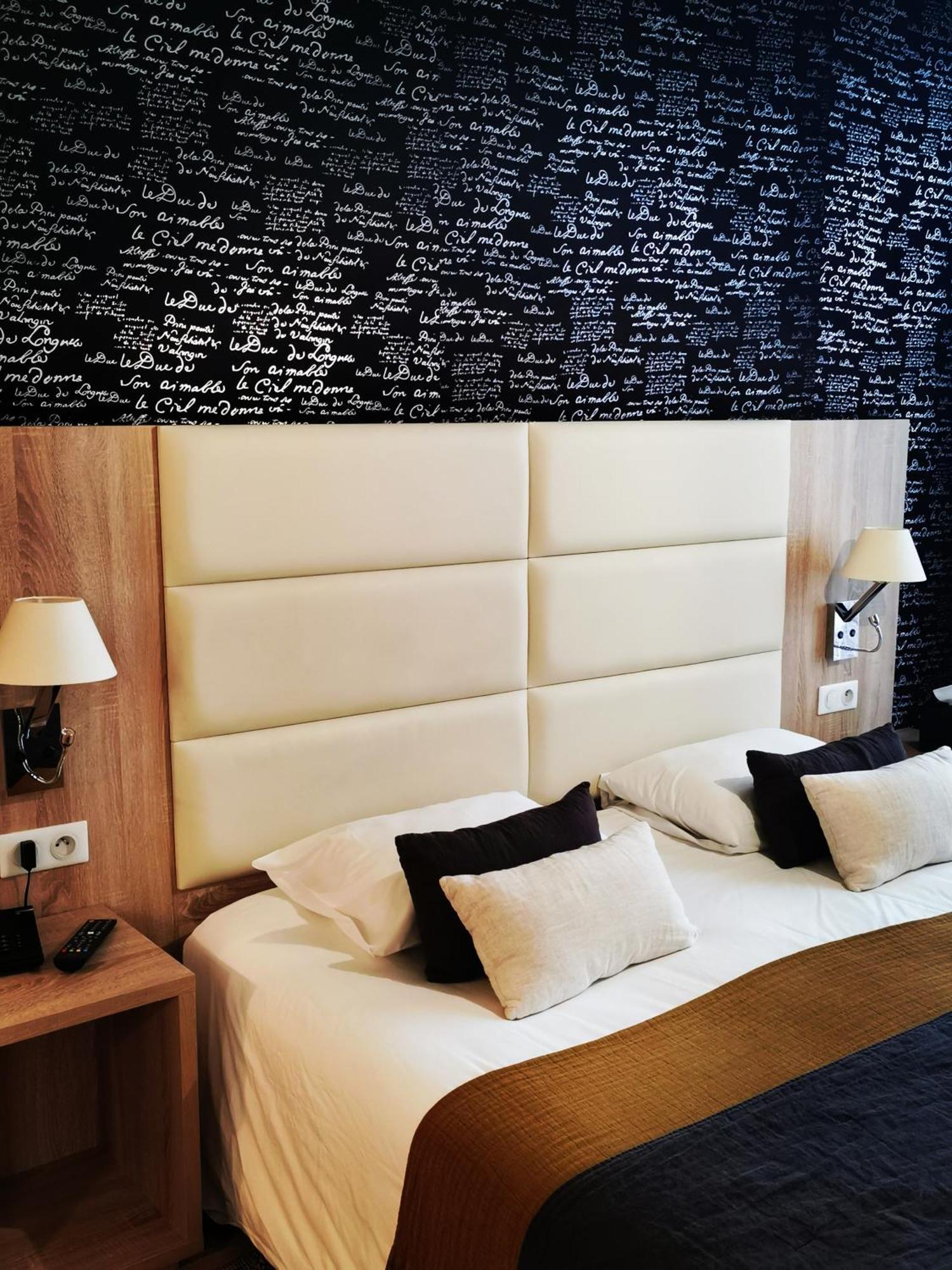 Grand Hotel Brive Ngoại thất bức ảnh