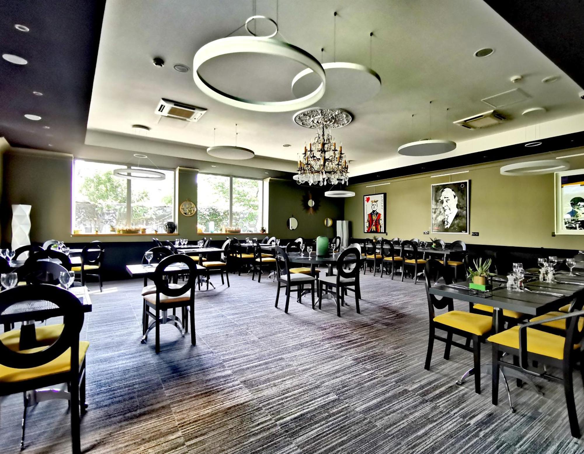 Grand Hotel Brive Ngoại thất bức ảnh