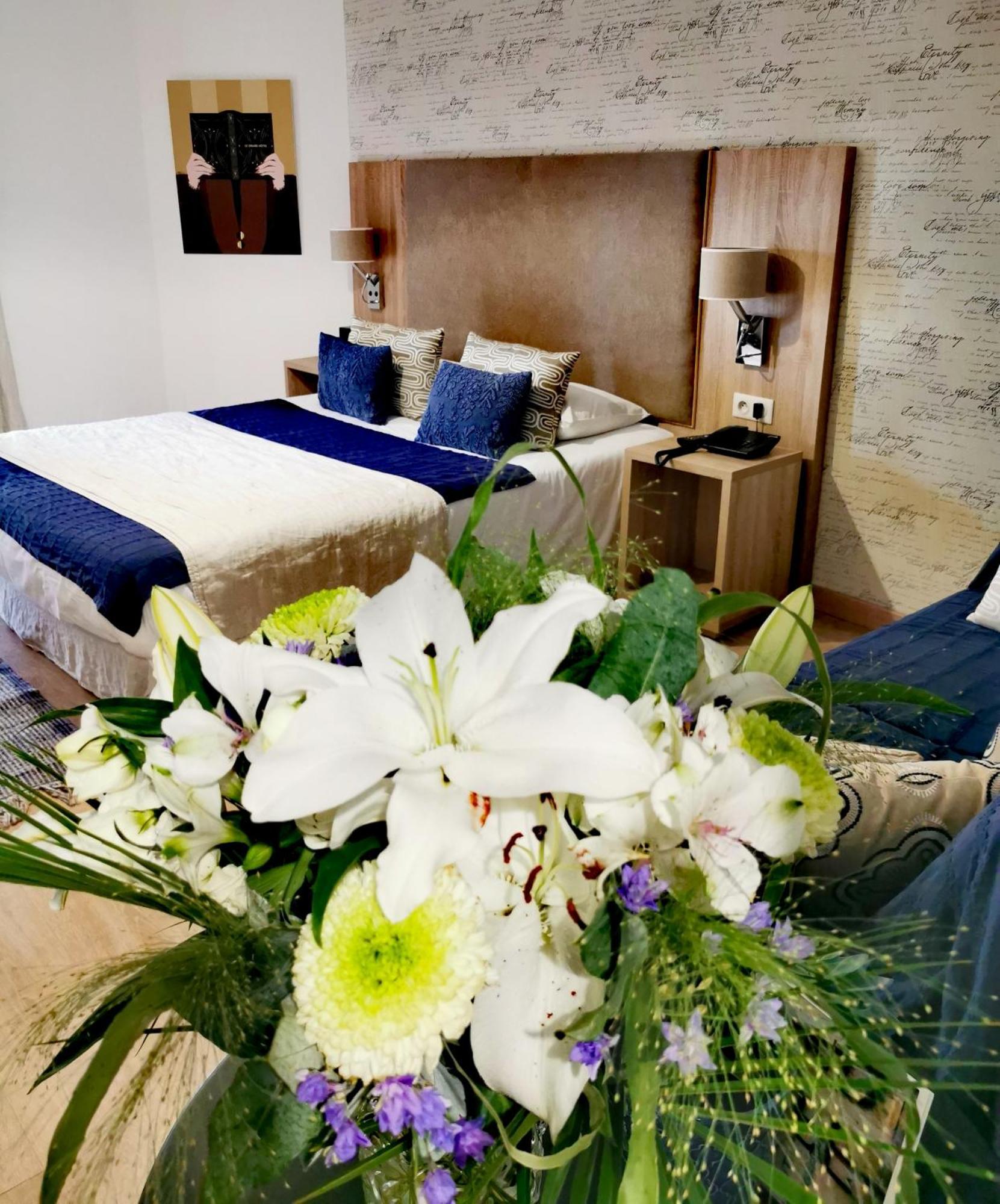 Grand Hotel Brive Ngoại thất bức ảnh